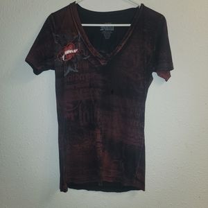 Sinful medium v-neck, short sleeve